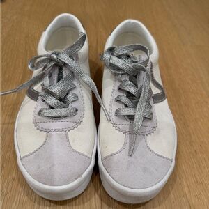 Vans Sneakers in White and Silver size 5